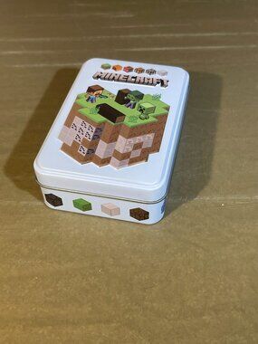 MINECRAFT 2025, PALADONE MINECRAFT PLAYING CARDS, 1 SET IN TIN BOX (1271)